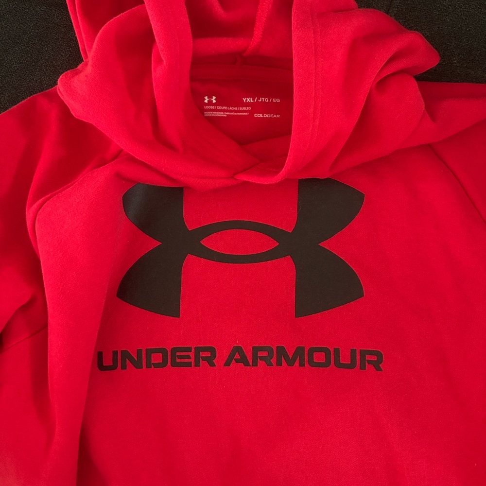 NWOT Under Armour Hoodie with Emblem